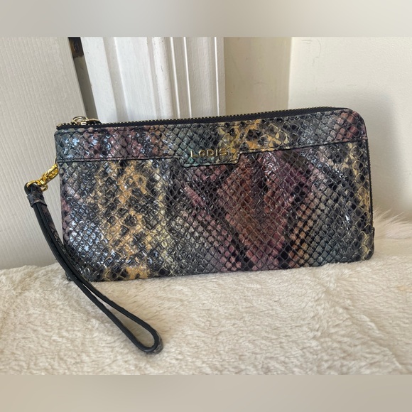 Lodis Handbags - Lodis snake print clutch EUC